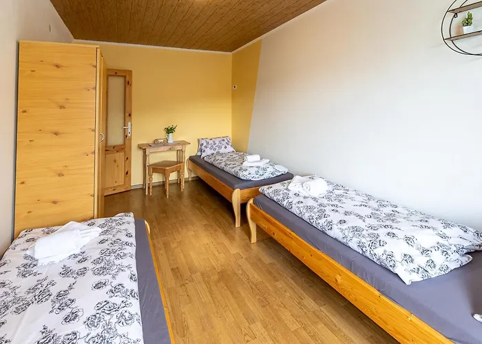 Pensionat Brest 3*